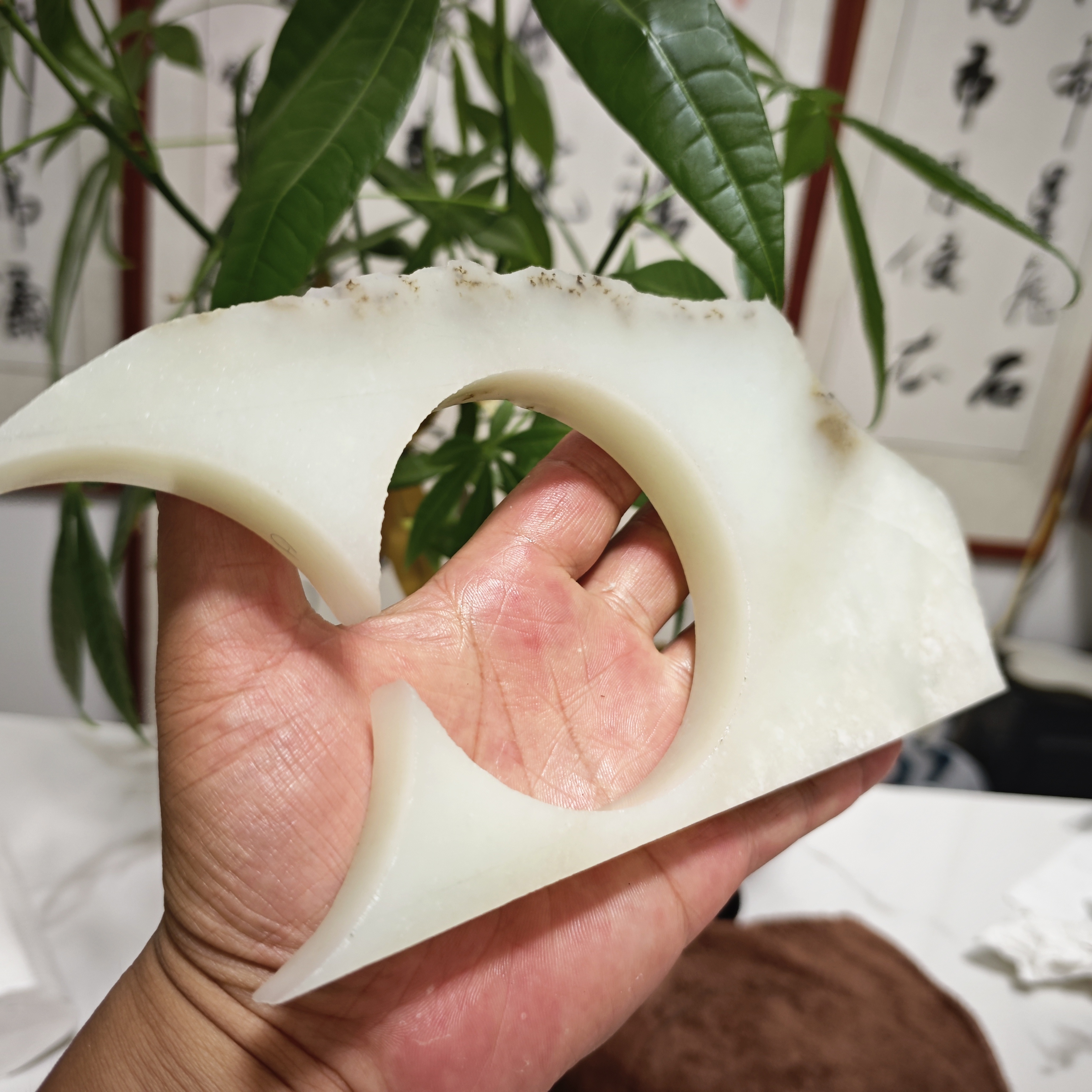 纯天然和田玉白玉手镯边角料珠子牌子挂件吊坠小摆件电脑雕刻玉料