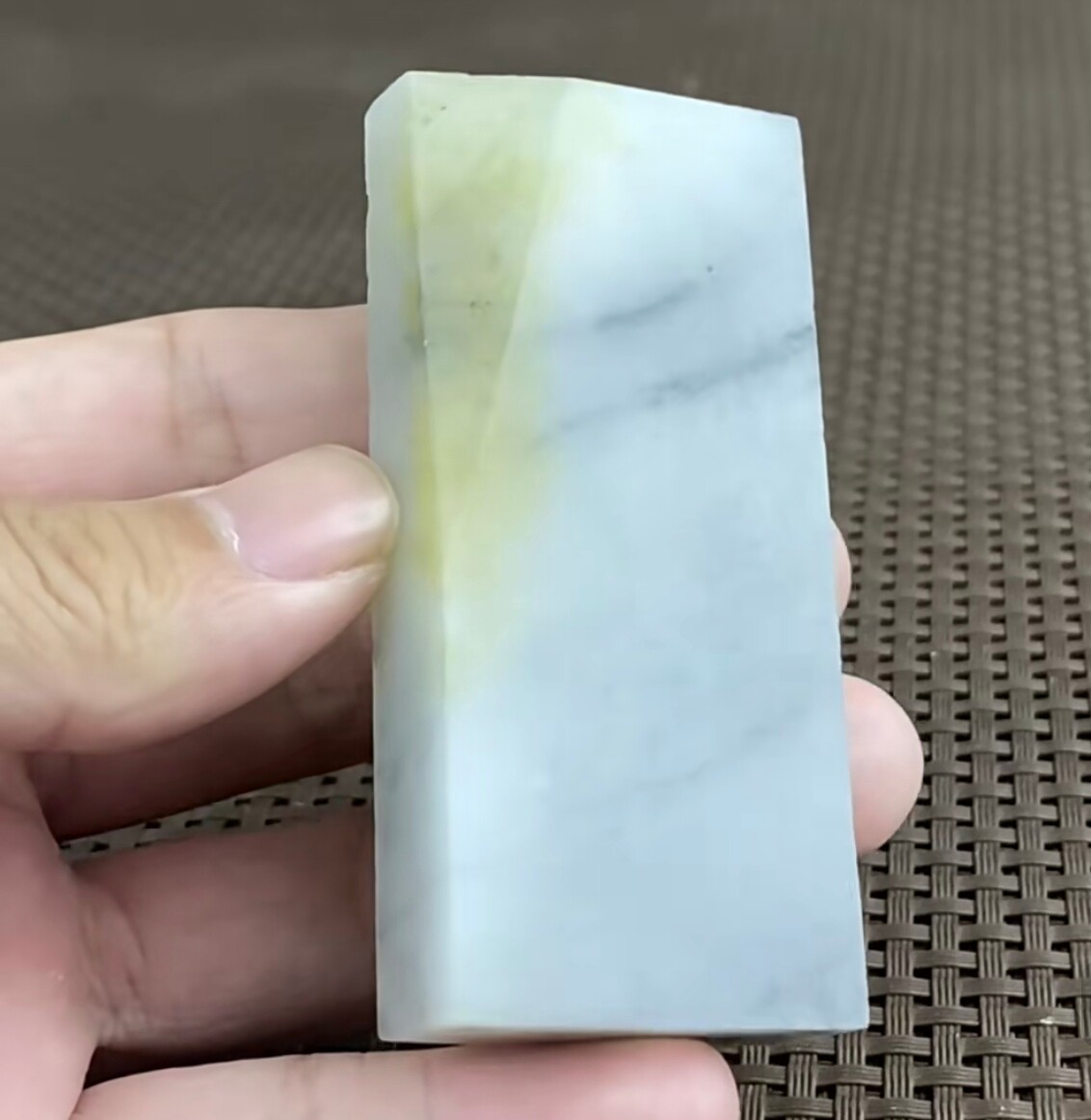 天然和田玉糖青花玉籽料原料方柱原石印章牌子挂件老坑玉石K6促销