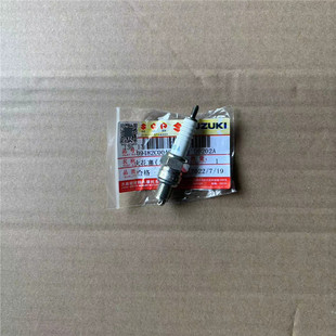 轻骑铃木摩托车配件NGK火花塞 CR6HSA赛驰/骏驰QS125-5/韵彩/丽彩