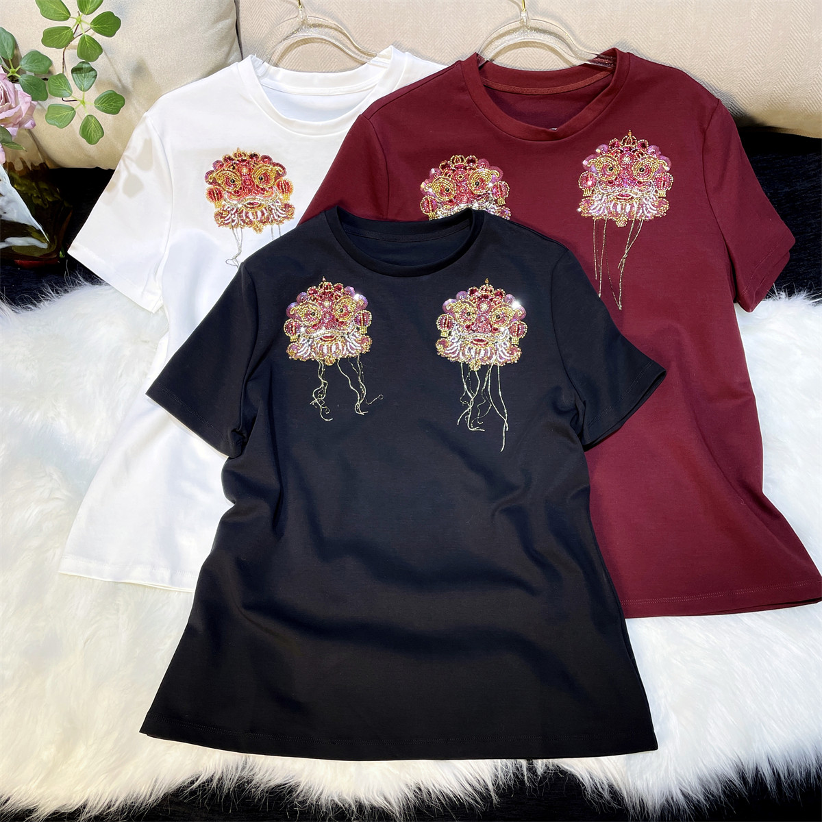 【醒狮贺岁】新中式国风重工刺绣手工钉珠高级感百搭短袖T恤上衣,女装/女士精品,上衣,淘宝优惠券,粉丝福利购,淘宝优惠卷