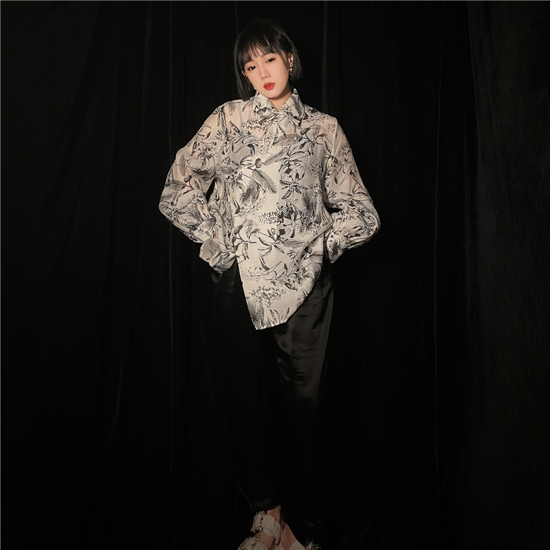 高级夏季女士衬衫衬衣上衣立领长袖宽松亚麻复古港味打底立领白色