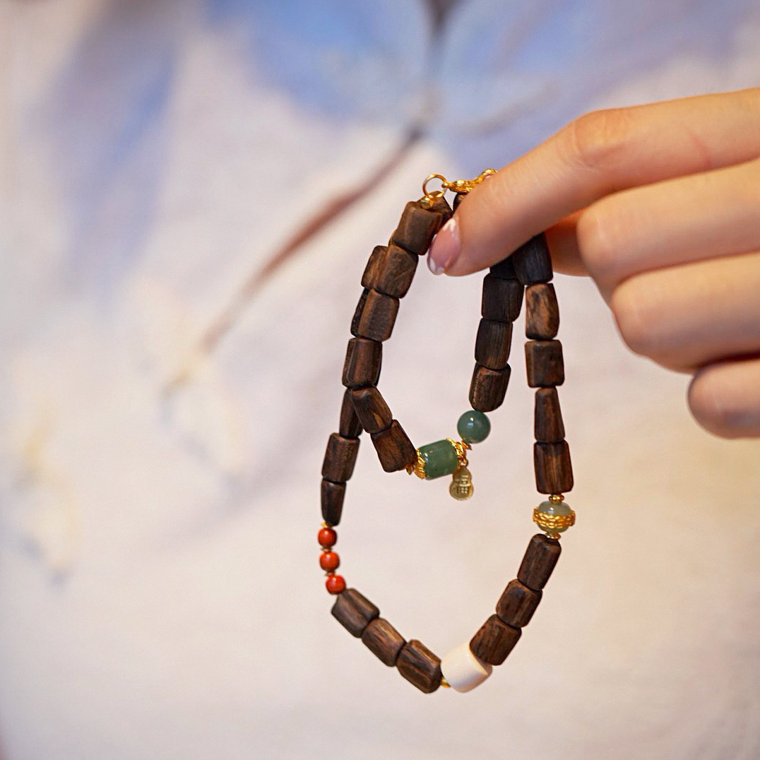 天然加里曼丹沉香禅意文玩手链