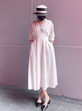 SG圣格瑞拉品牌高级感白色天丝连衣裙G414L2028高腰V领夏季淑女风