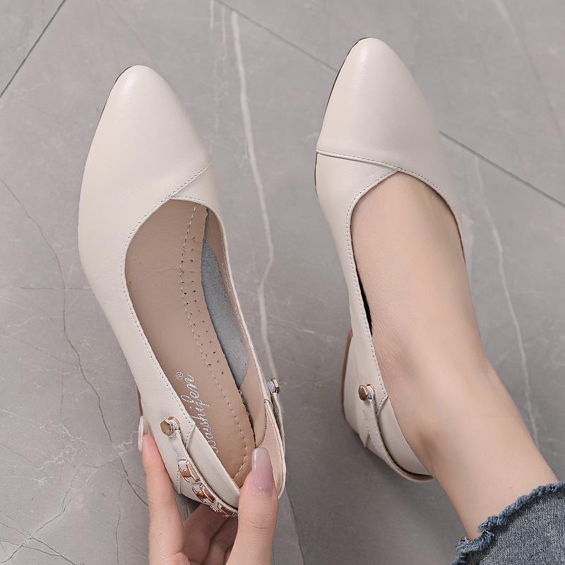 真皮女单鞋2025新款春夏季玛丽珍女鞋大码软底浅口低跟工作小皮鞋