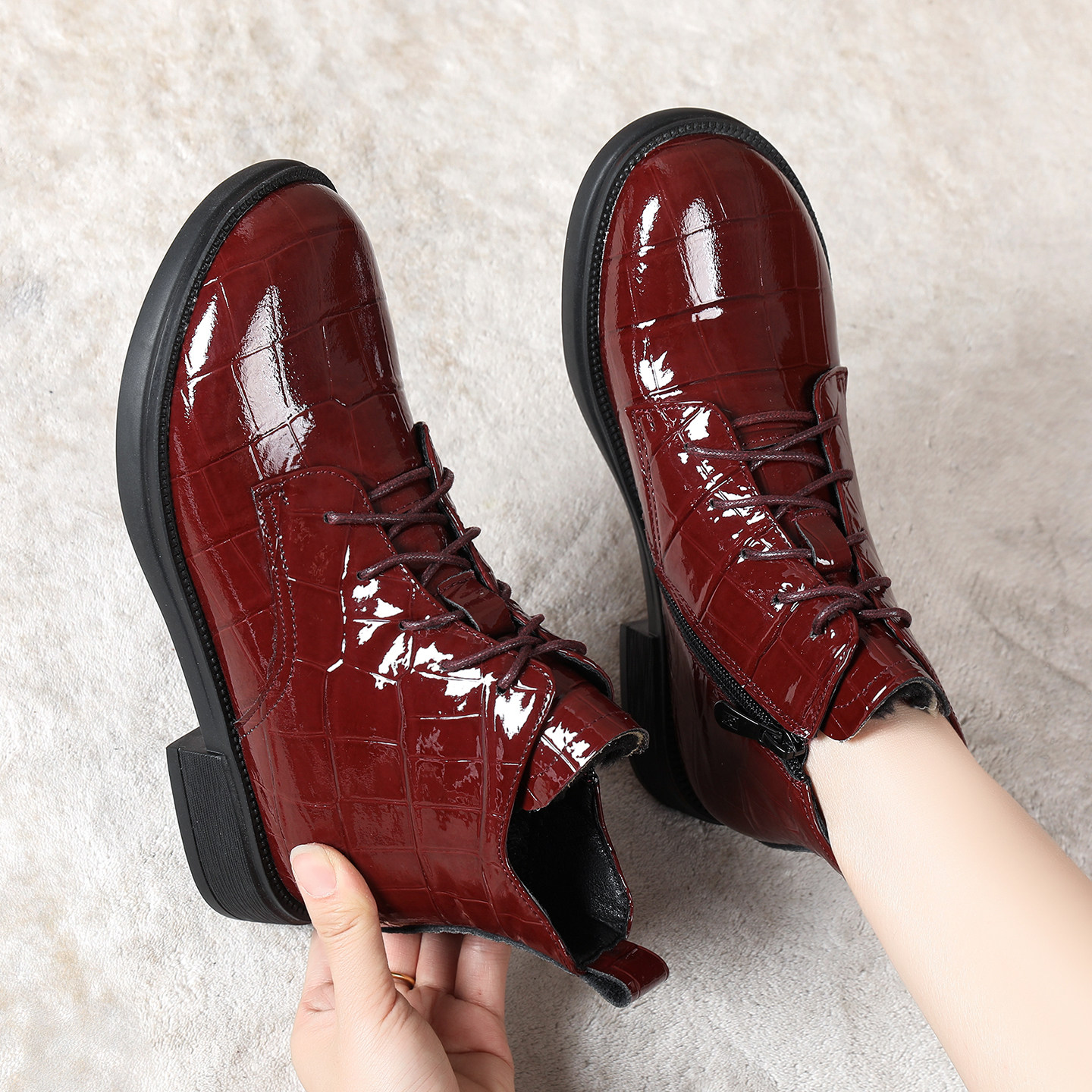 真皮短靴女大码低跟女靴秋冬漆皮加绒靴子粗跟马丁靴棉鞋妈妈皮靴,女鞋,马丁靴,淘宝优惠券,粉丝福利购,淘宝优惠卷