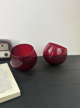 两只装中古外贸红色原色料玻璃杯蜡烛杯风灯不倒翁玻璃蜡烛杯摆件