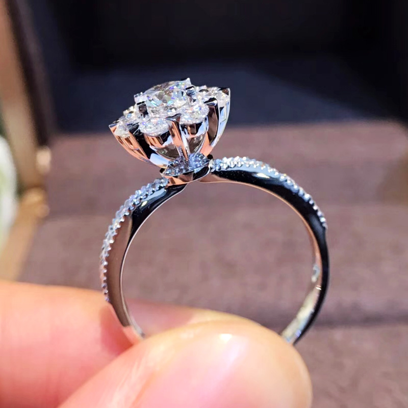 18K白金GIA30 50分鉆戒求婚戒1克拉結婚鉆石戒指女款磚戒專柜正品