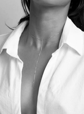 银色钛钢链条项链女款轻奢小众高级感短款颈链配饰简约百搭锁骨链