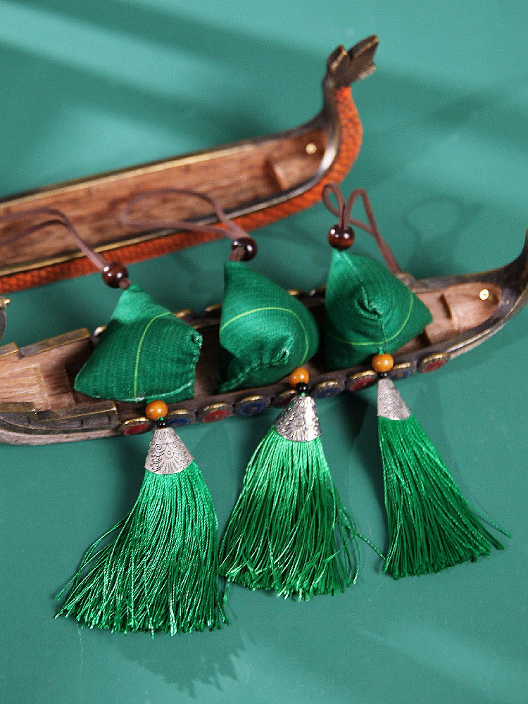 MUGWORT LEAF ZONGZI SACHET DRAGON BOAT FESTIVAL DIY HANDMADE LANYARD TASSEL GREEN TRIANGLE SACHET SACHET FINISHED SACHET