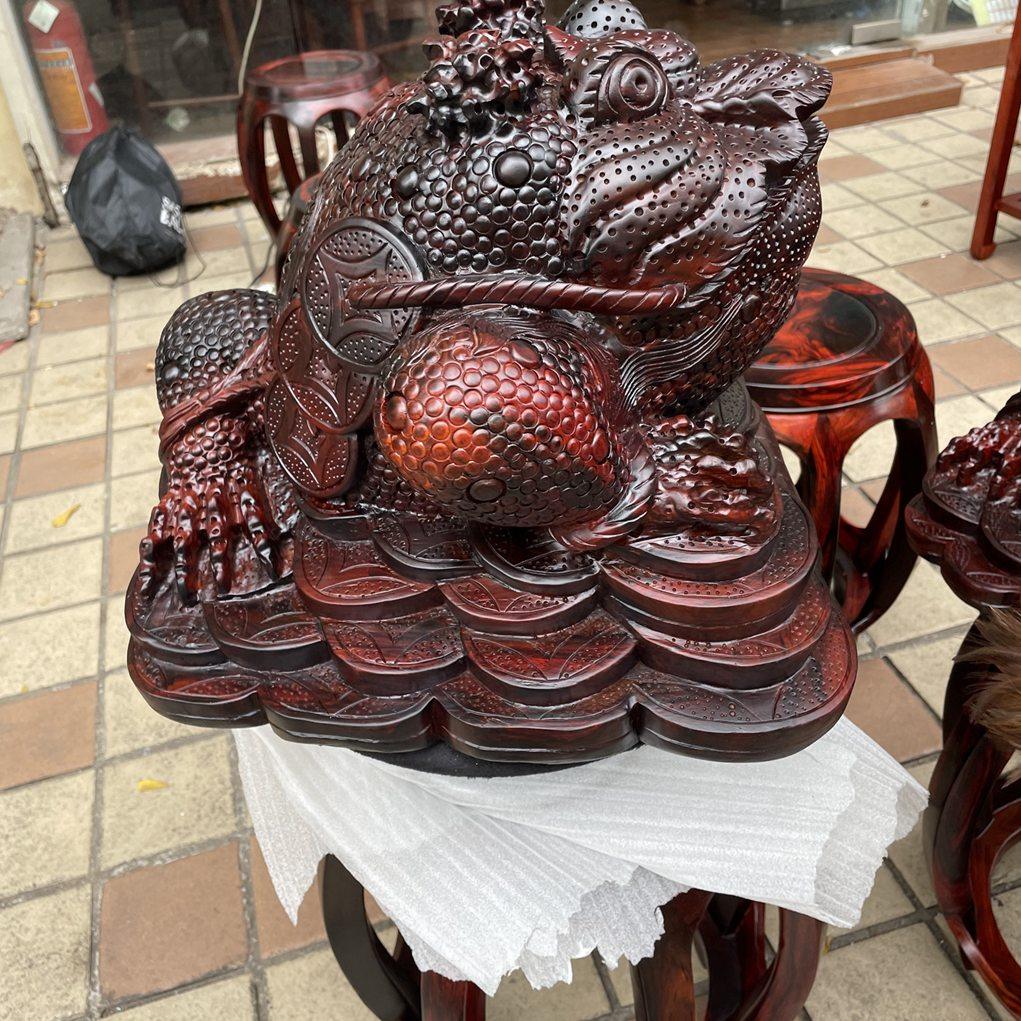 大红酸枝木招财金蟾木雕蟾蜍工艺品家居玄关实木雕刻摆件金蚕蛤蟆