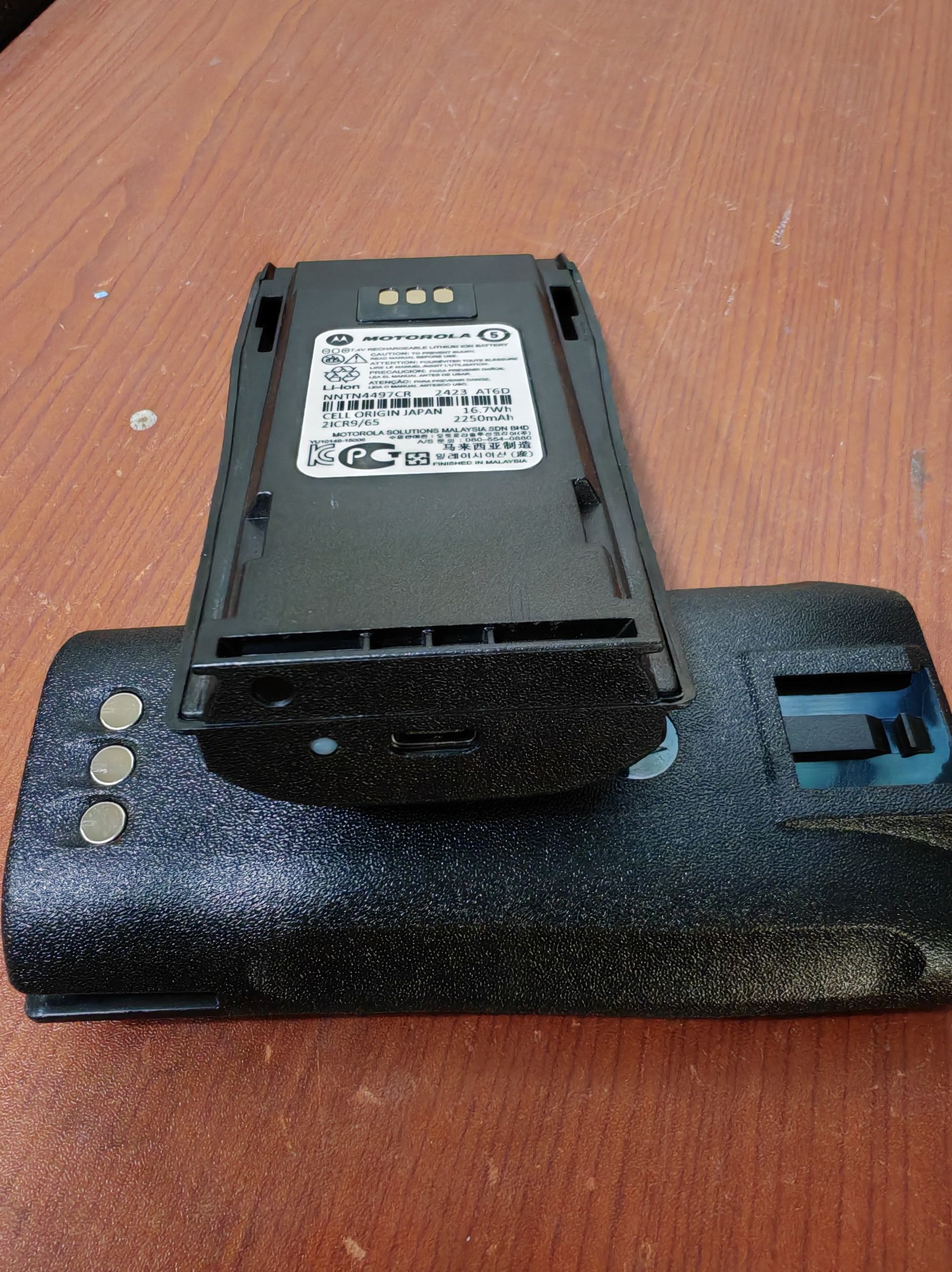 包邮GP3688/3188/XIR P3688对讲机加厚TYPEC充电锂电池NNTN4497CR