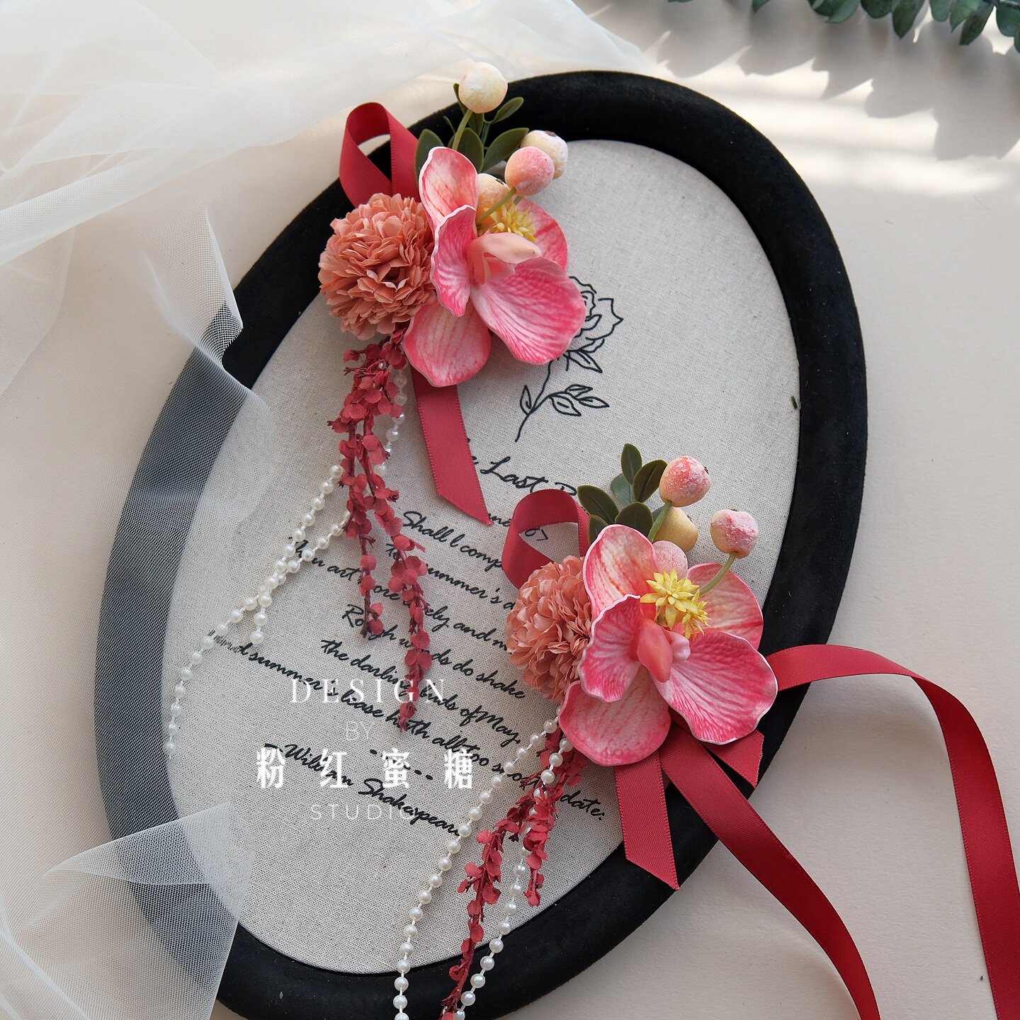 原创  高级韩式红色蝴蝶兰新娘伴郎娘姐妹团婚礼胸花活动手腕花