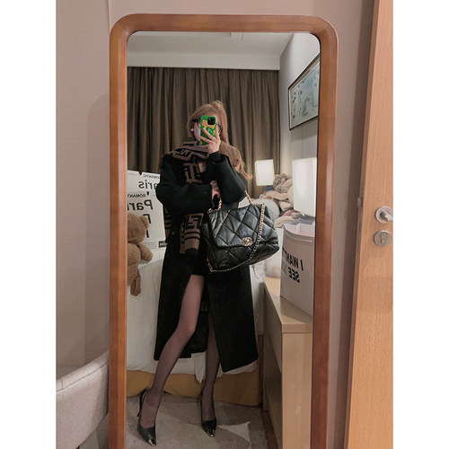 Yukiss一件封神羊毛呢子外套