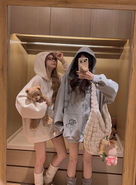 Yukiss 400g刷毛绒套头连帽卫衣外套女秋韩系宽松显瘦博主风上衣