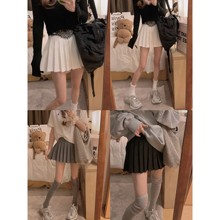 百褶短裙 Yukiss 西装 前短后长不会漏pp 显腿长