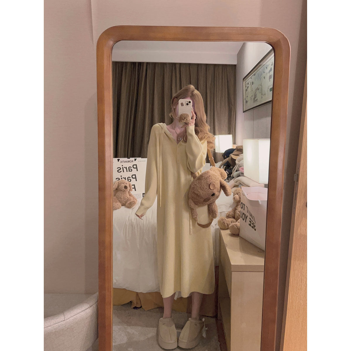 Yukiss 黄色小个子连帽针织连衣裙女冬韩系宽松显瘦内搭打底长裙