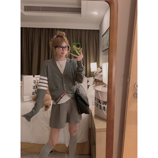 女秋韩系宽松显瘦上衣ins潮 V领针织开衫 Yukiss 氛围感小个子长袖