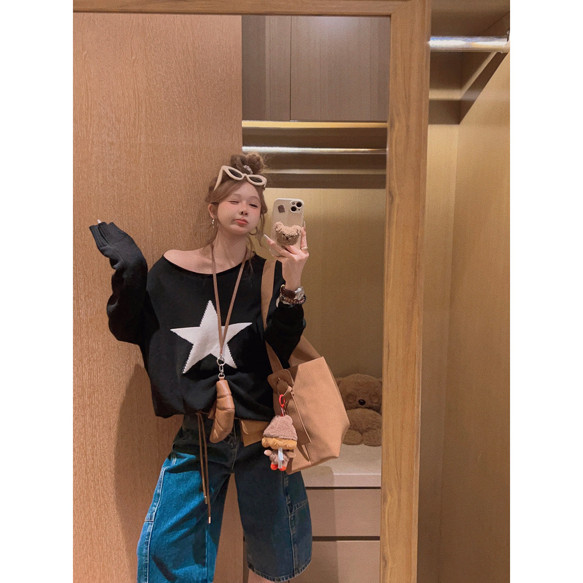 Yukiss【"露思OOTD!"软糯斜肩针织衫慵懒长袖上衣～】