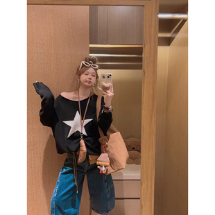 Yukiss 露思同款慵懒风软糯斜肩长袖针织衫女春宽松百搭时髦上衣