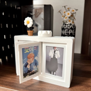 拍立得旋转相册权志龙小雏菊应援灯明星小卡收纳翻页卡册相框摆台