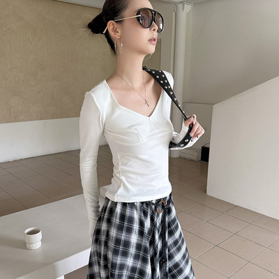 MMFISH时髦休闲白色V领针织衫女