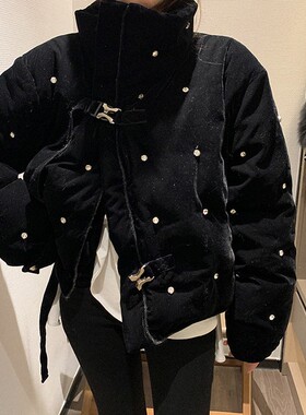 W花花家黑色丝绒白鸭绒外套女重工钉钻立领短款羽绒面包服Alice