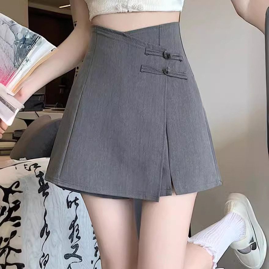 国风韩流盘扣西装半身裙裤女夏季青春感新中式开叉a字阔腿短裤子