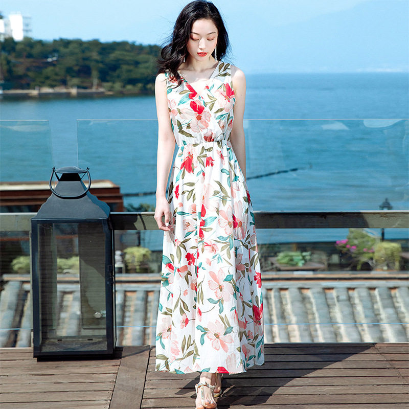 碎花连衣裙印花气质修身显瘦法式长裙旅游三亚海边度假沙滩裙女夏