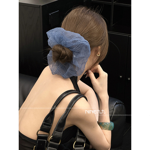 NINE九 蓝格子泡泡纱抓夹发圈鲨鱼夹网纱云朵褶皱发爪大肠圈女