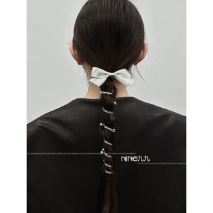 NINE九 发饰头绳女 冰川银蝴蝶结发圈弹簧皮筋高级感发绳头饰时尚