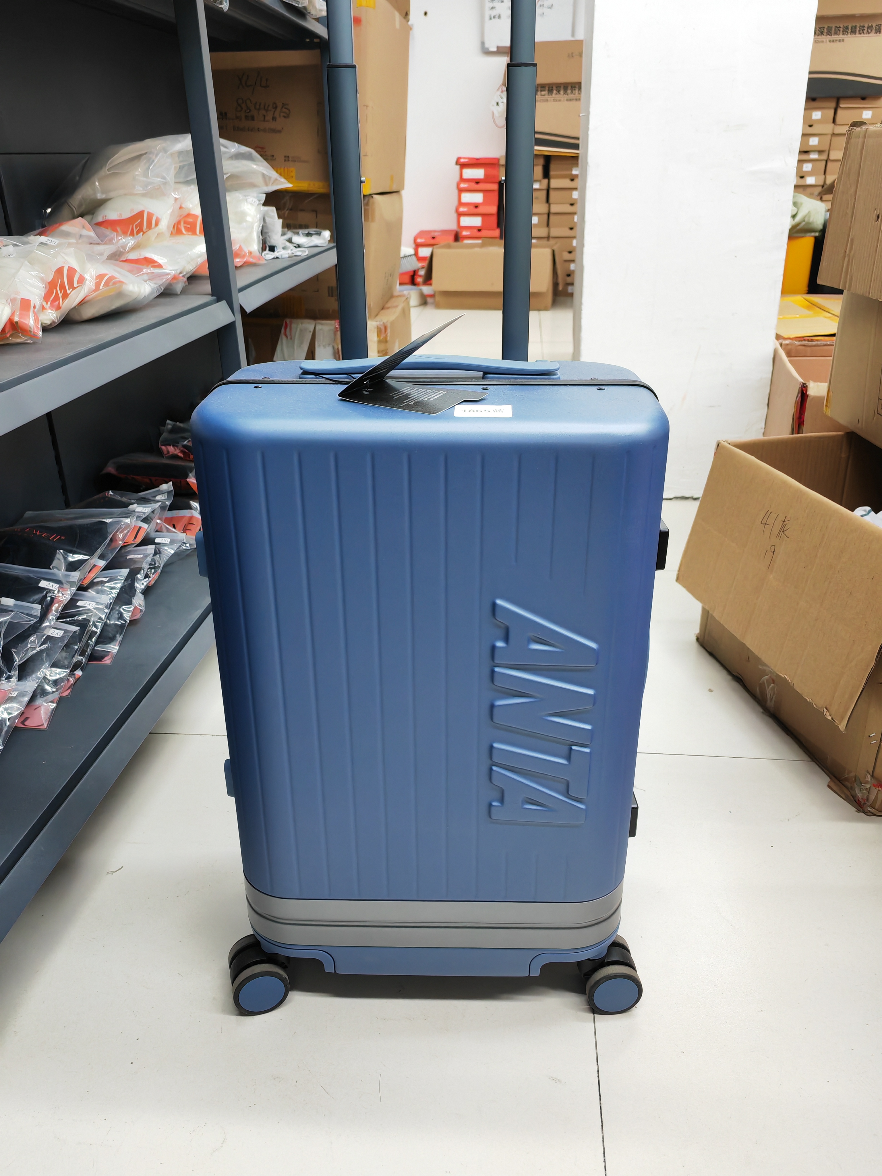 安踏20寸万向轮静音登机箱分区拉杆箱旅行箱大容量密码箱