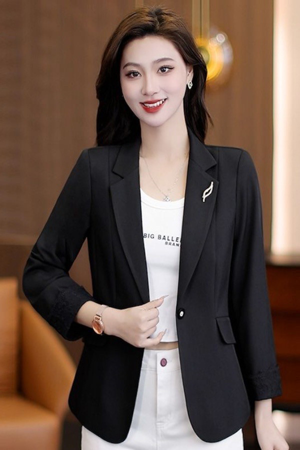 黑色西装外套女春季新款高级感休闲七分袖薄款正装小个子西服上衣