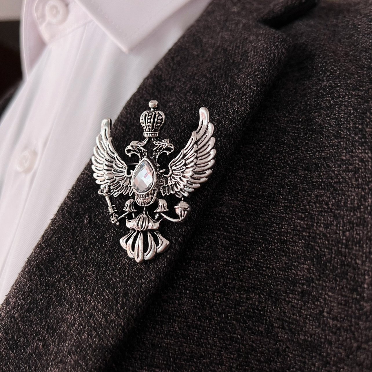 海军风飞鹰胸针男士衬衣领口装饰西服胸针展翅皇冠徽章英伦配饰