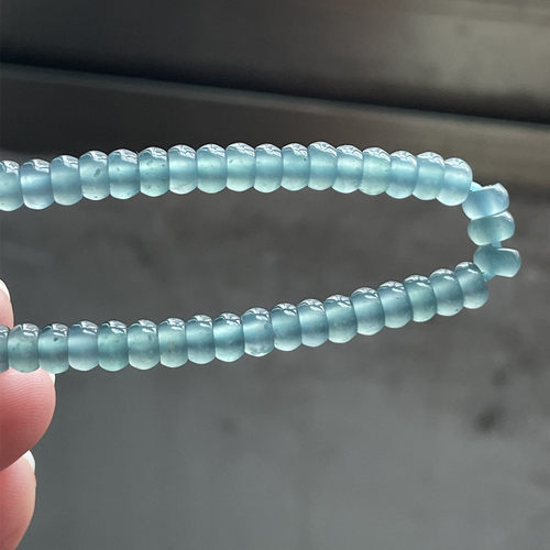 天然翡翠A货冰种算盘珠蓝水手串