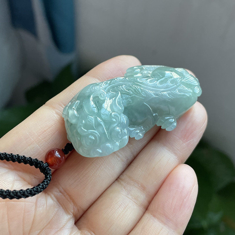 缅甸纯天然翡翠A货冰种浅绿貔貅吊坠招财挂件玉石项链男女款颈饰