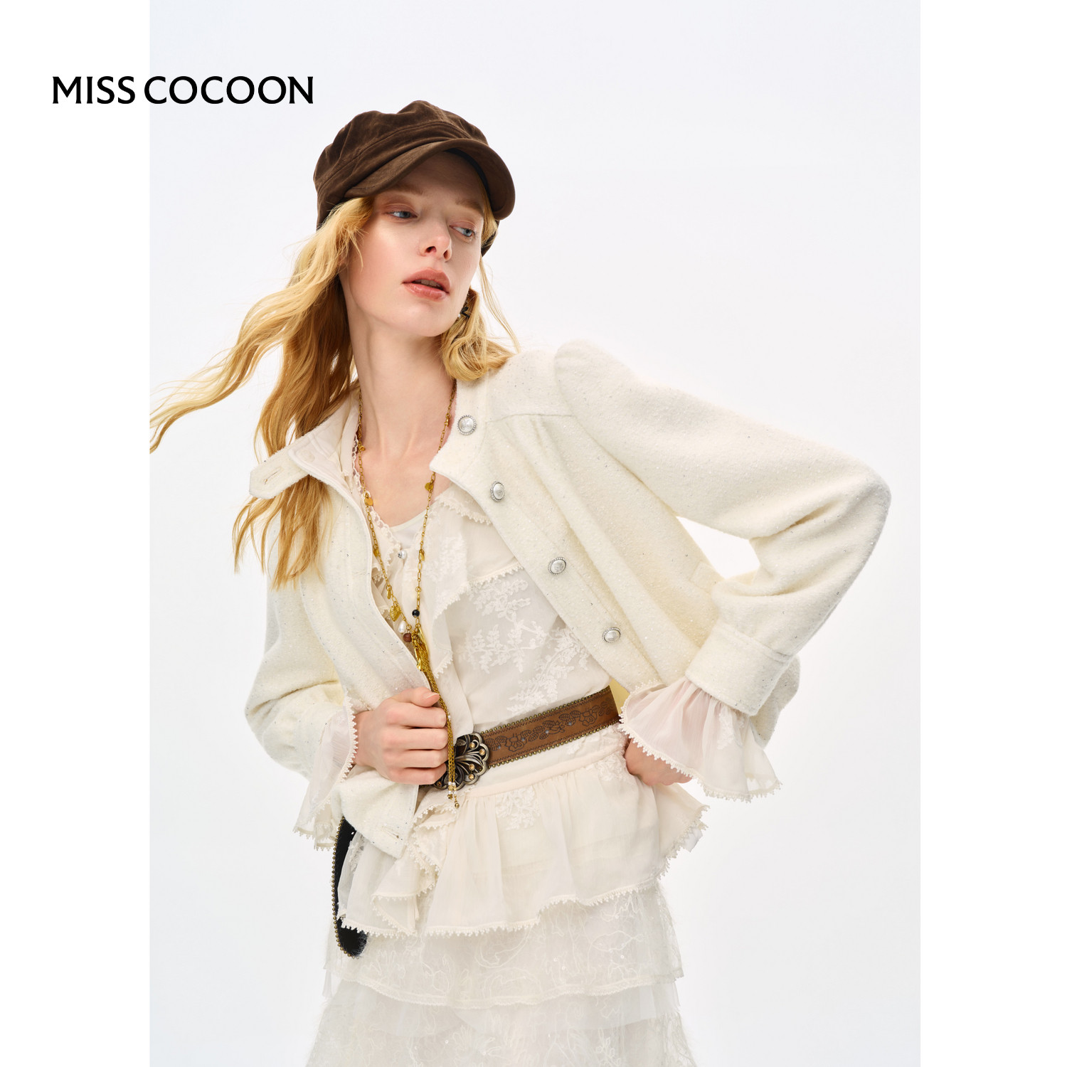 MISSCOCOON可可尼绵羊毛短外套图片