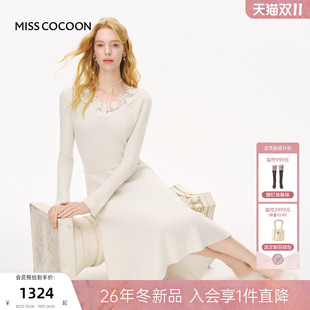 MISSCOCOON可可尼打底针织裙女2026冬季新款绵羊毛连衣裙