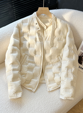 2025秋冬新款薄款羽绒服女轻薄短款黑色超好看显瘦女士白鸭绒外套