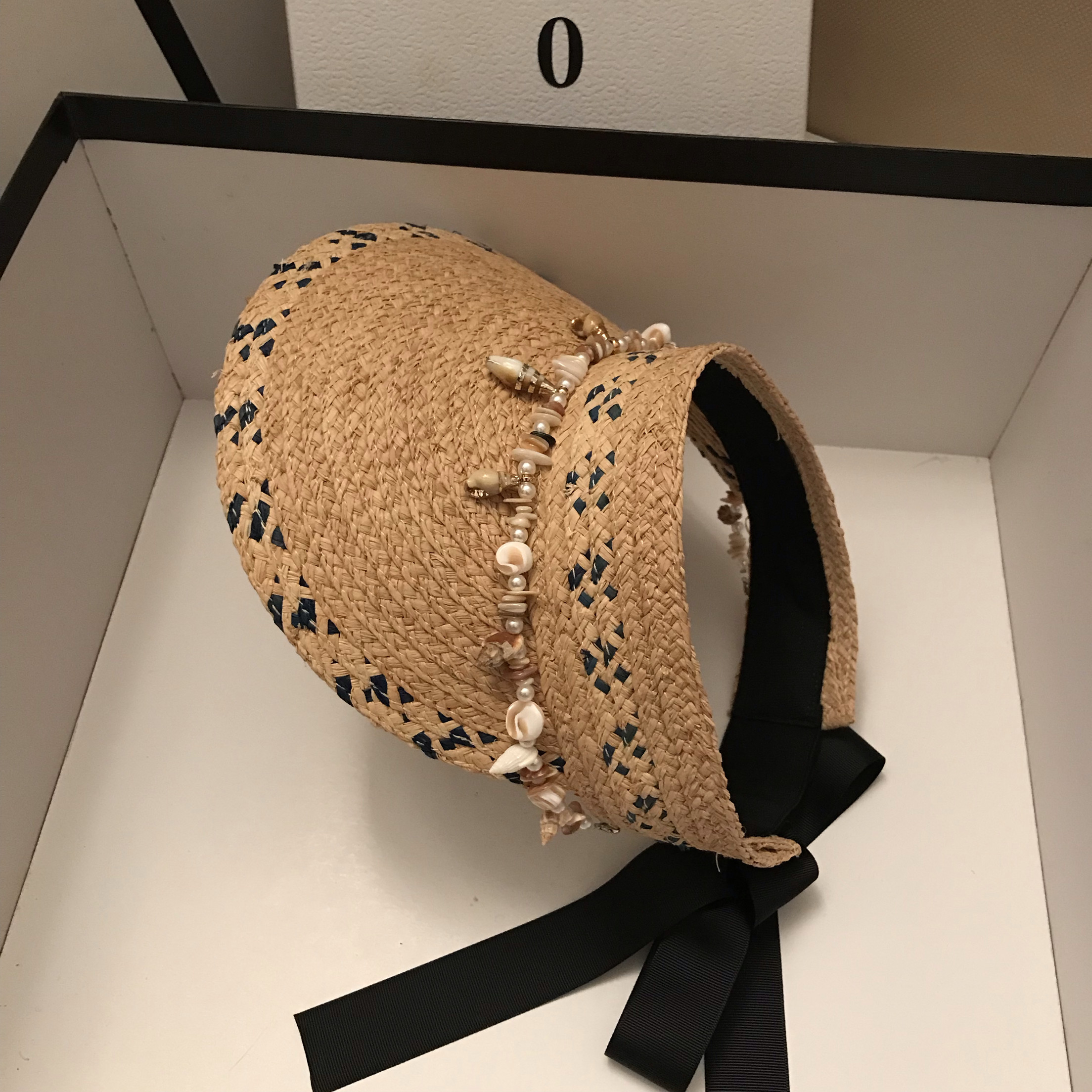 2026新款拉菲草空顶透气贝壳草帽女夏出游海边度假沙滩帽防晒帽潮