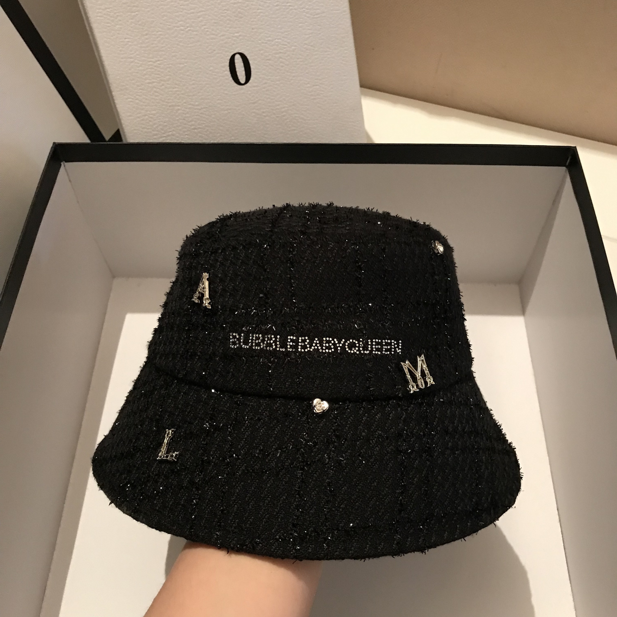 秋冬季黑色渔夫帽女韩版百搭粗花呢盆帽潮显脸小宽檐大头围帽子潮