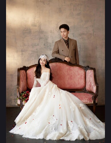 复古欧式婚纱蕾丝花边婚纱礼服裙新娘订婚敬酒服写真摄影道具