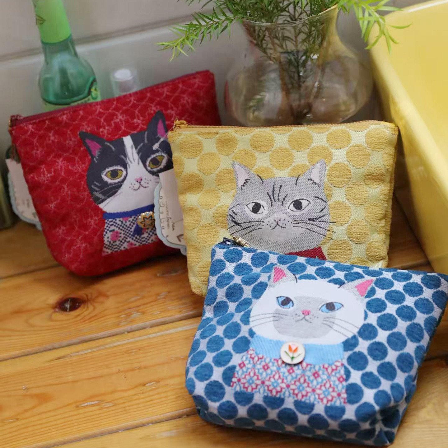 日本kusuguru正品猫咪提花化妆包