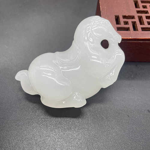 招财卧式马摆件风水客厅挂饰