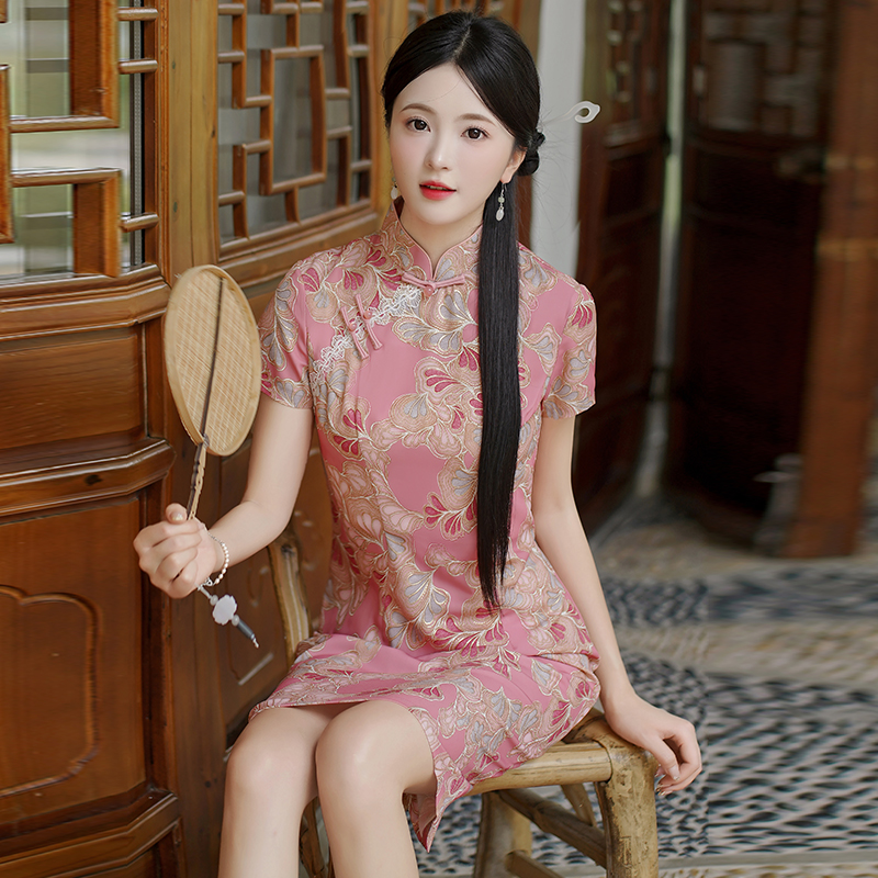 国风复古新中式烫金印花高端气质改良旗袍2024新款年轻款连衣裙