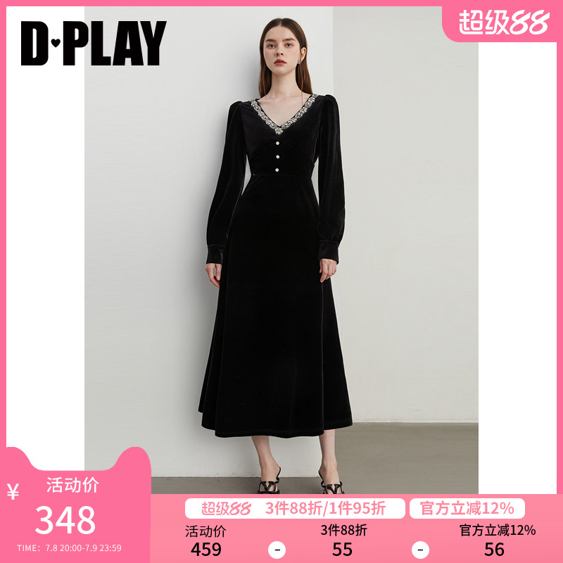 DPLAYv领泡泡袖连衣裙