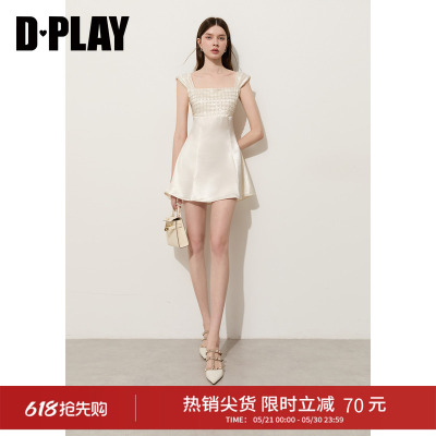 DPLAY【高光缪斯系列】白色方领缎面连衣裙轻奢2026夏季新款裙子