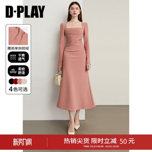 粉色方领气质法式 DPLAY 新款 2026年春季 连衣裙女 蜜恋衣橱系列
