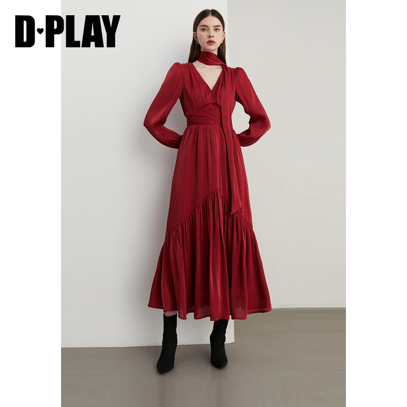 DPLAYV领飘带高腰连衣裙