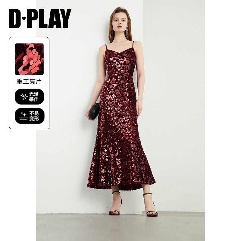 DPLAY红色连衣裙V领收腰丝绒裙亮片裙刺绣鱼尾裙吊带礼服闪钻裙女