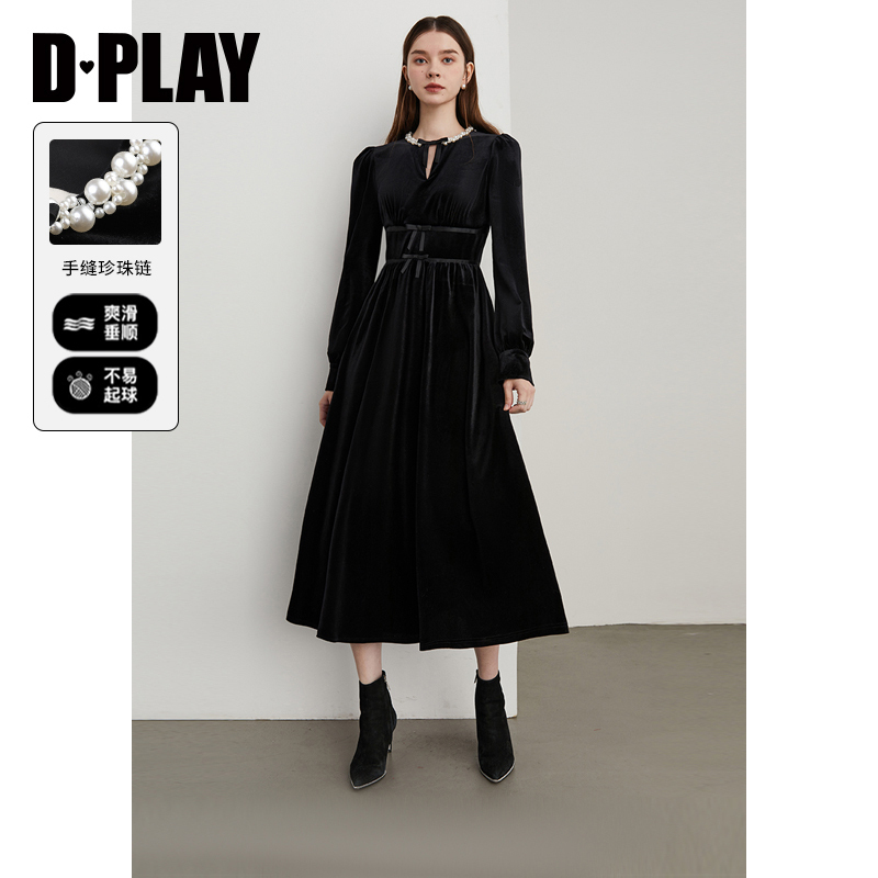 DPLAY圆领镂空连衣裙长裙